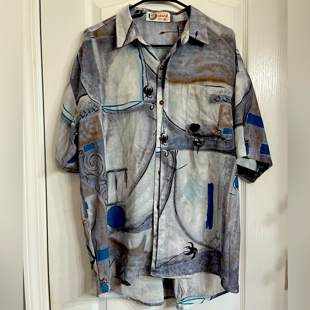 Authentic Italian Men’s Cougar Button up Shirt. Size 50- US men’s Medium